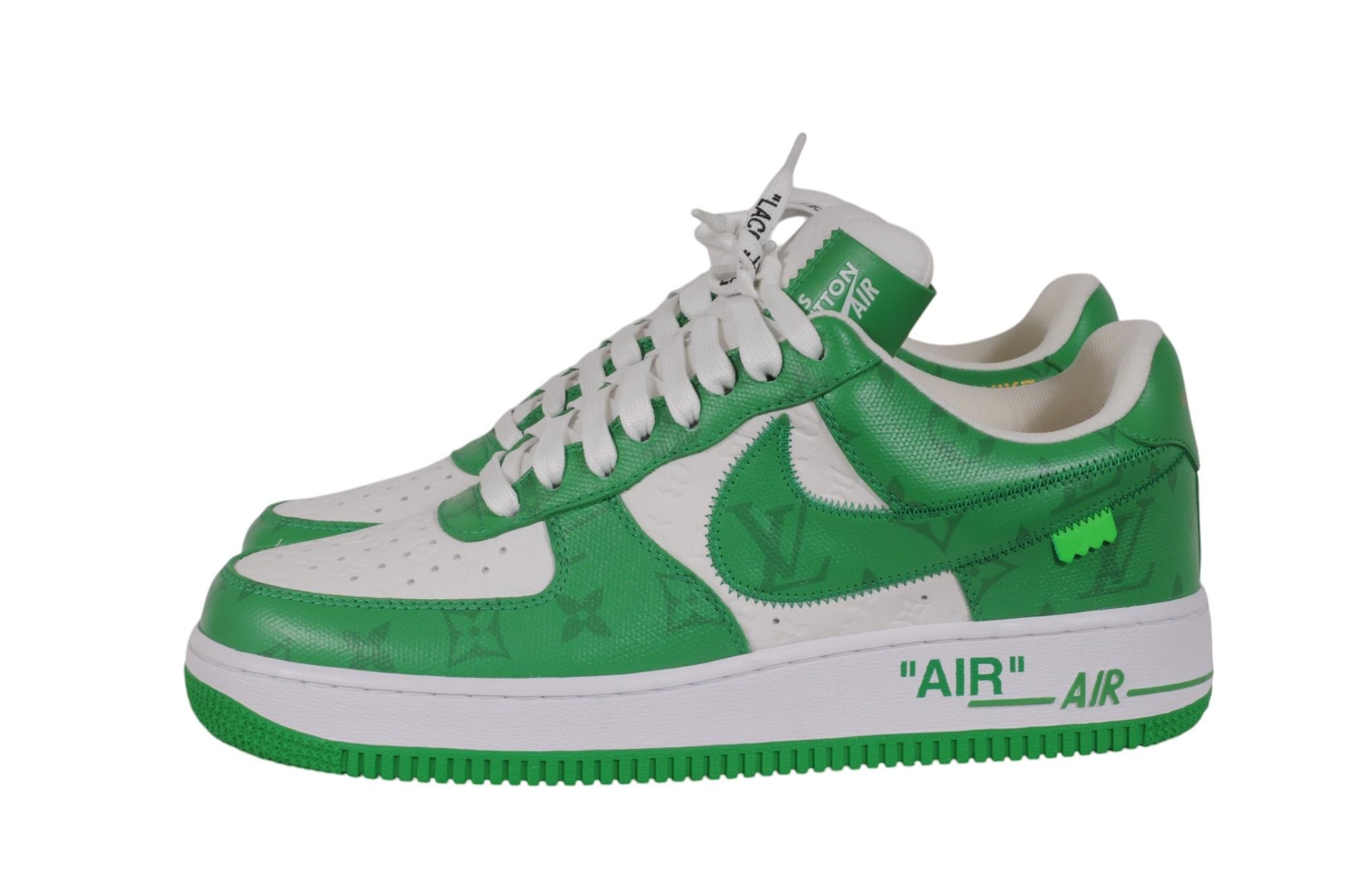 Louis Vuitton Nike Air Force 1 Talla US 8 Verde Blanco Cuero Lv Monograma Low Top en Nuevo estado para la venta en North Miami, FL