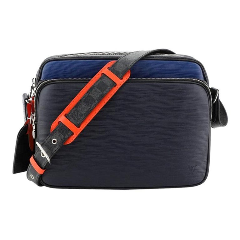 Louis Vuitton Nil Slim Messenger Bag Epi Leather with Damier Graphite PM at  1stDibs