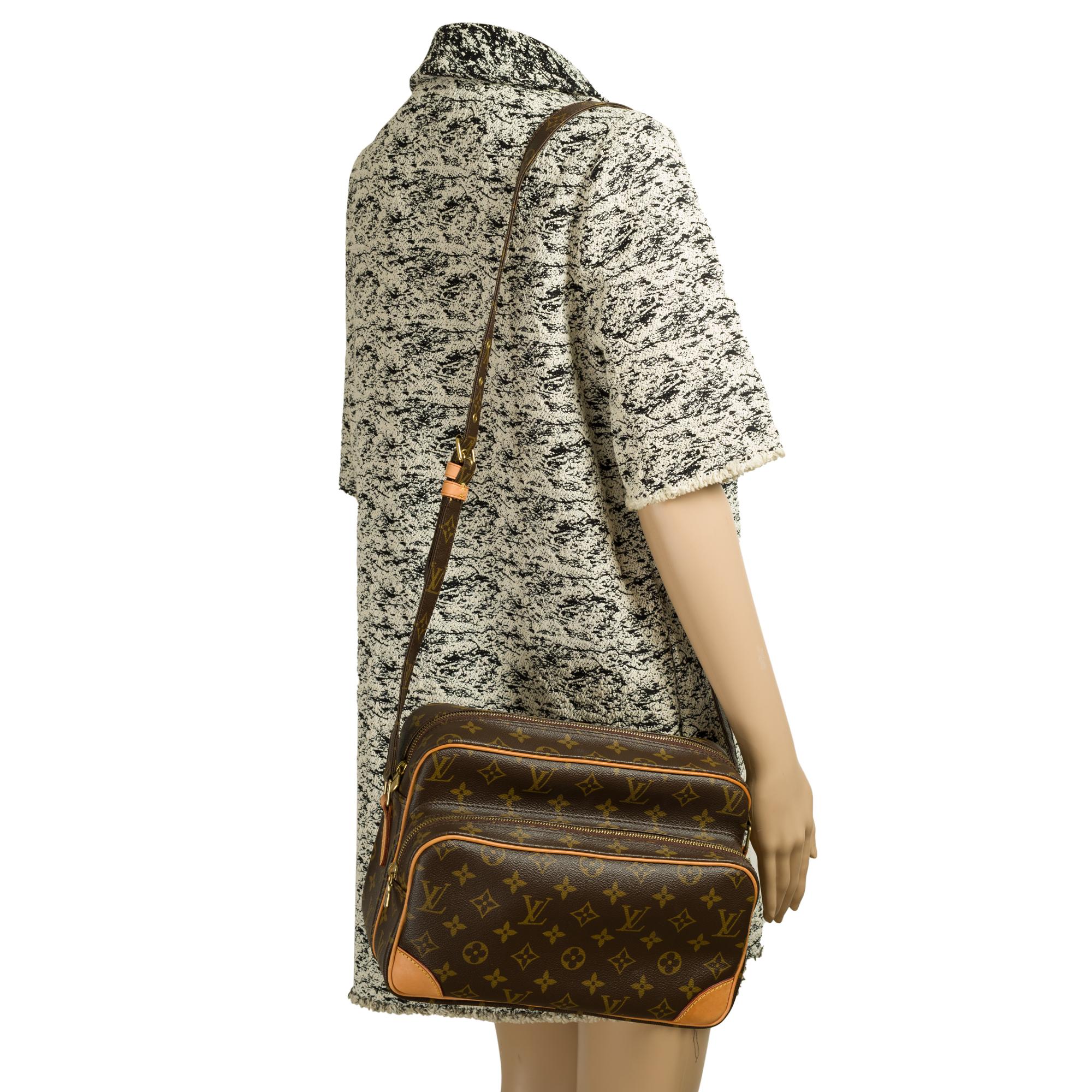 Louis Vuitton Nile Messenger shoulder bag in brown monogram canvas 3