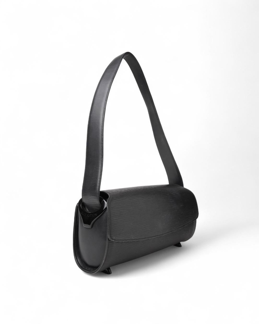 Louis Vuitton Nocturne PM Epi Nero Pour femmes en vente