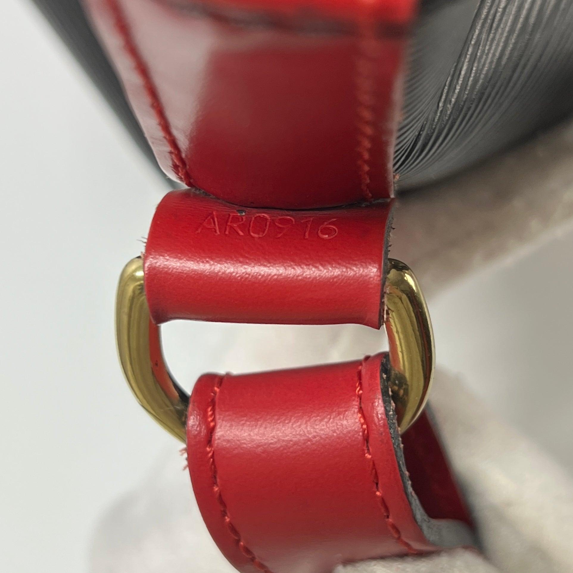 Louis Vuitton Noé GM Shoulder Bag Epi Leather Black/Red 1996 Unisexe en vente