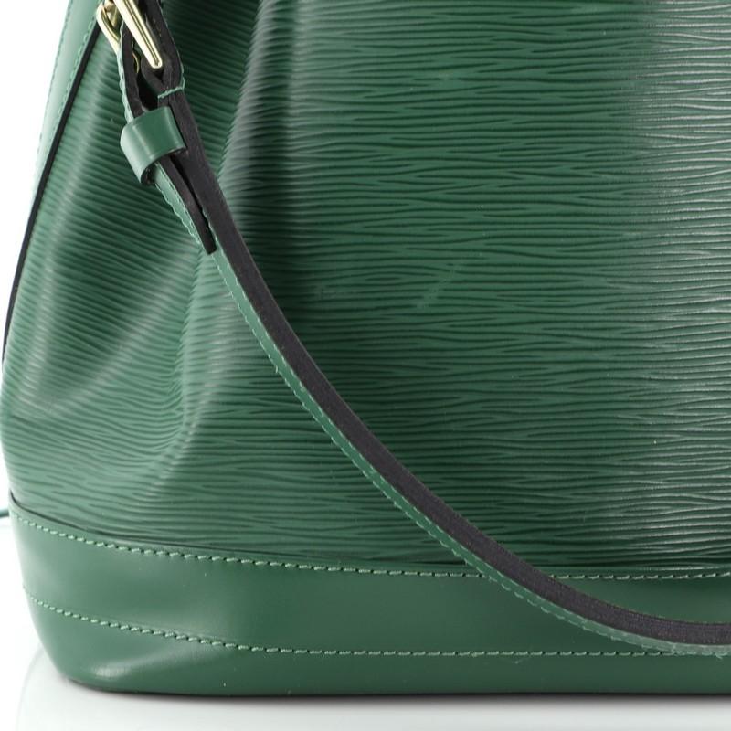 Louis Vuitton Noe Handbag Epi Leather Large 4