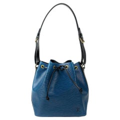 LOUIS VUITTON, Noé aus blauem Épi-Leder