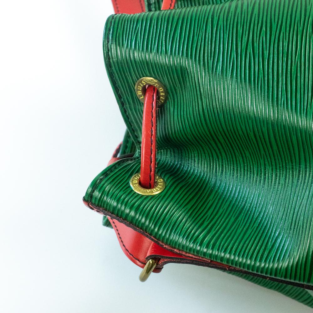Louis Vuitton, Noé in green leather 6