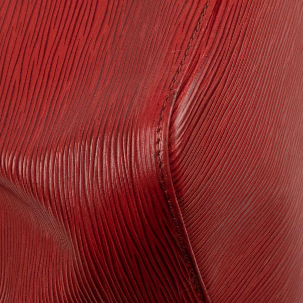 LOUIS VUITTON, Noé in red épi leather For Sale 8