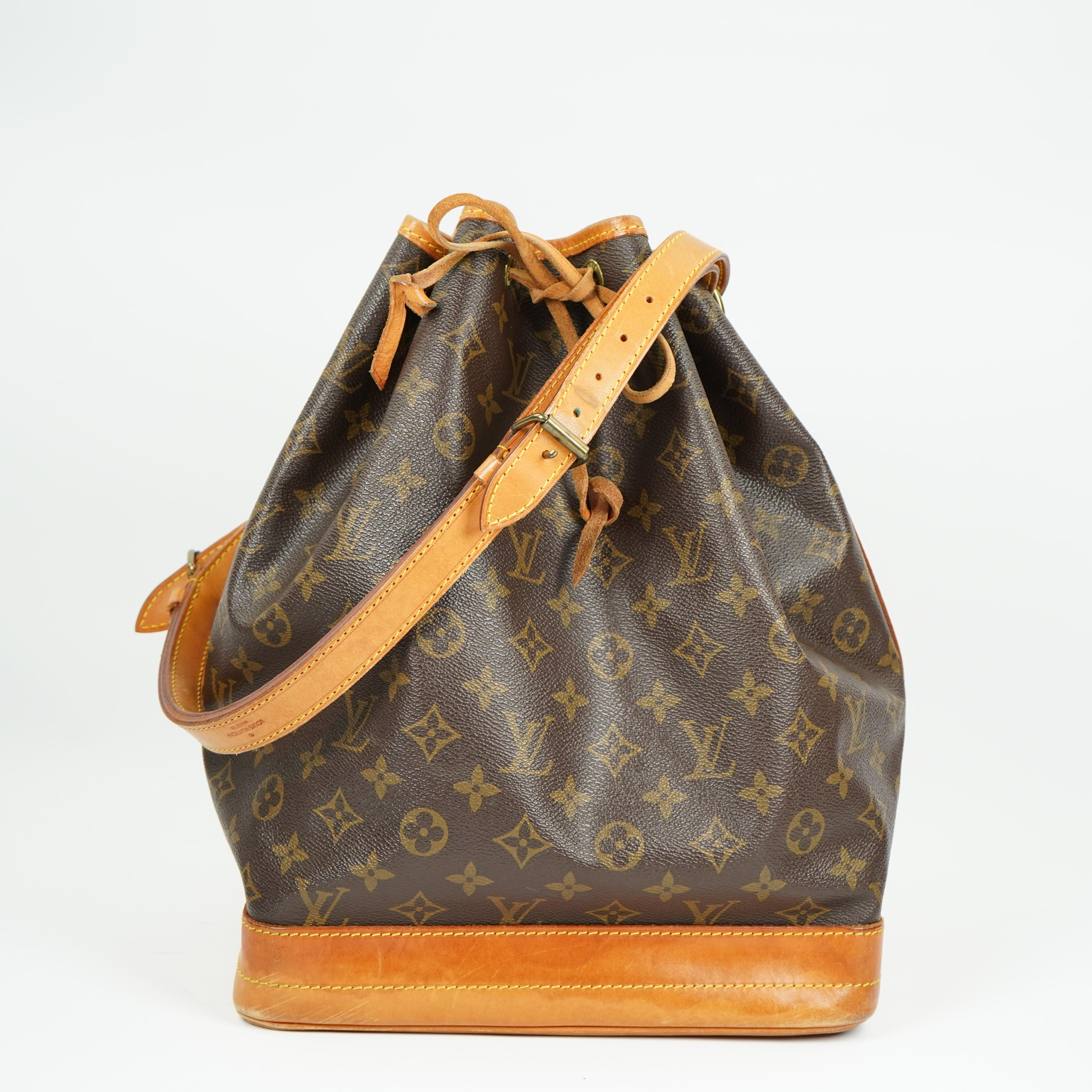 Louis Vuitton Noé leather shoulder bag For Sale 8