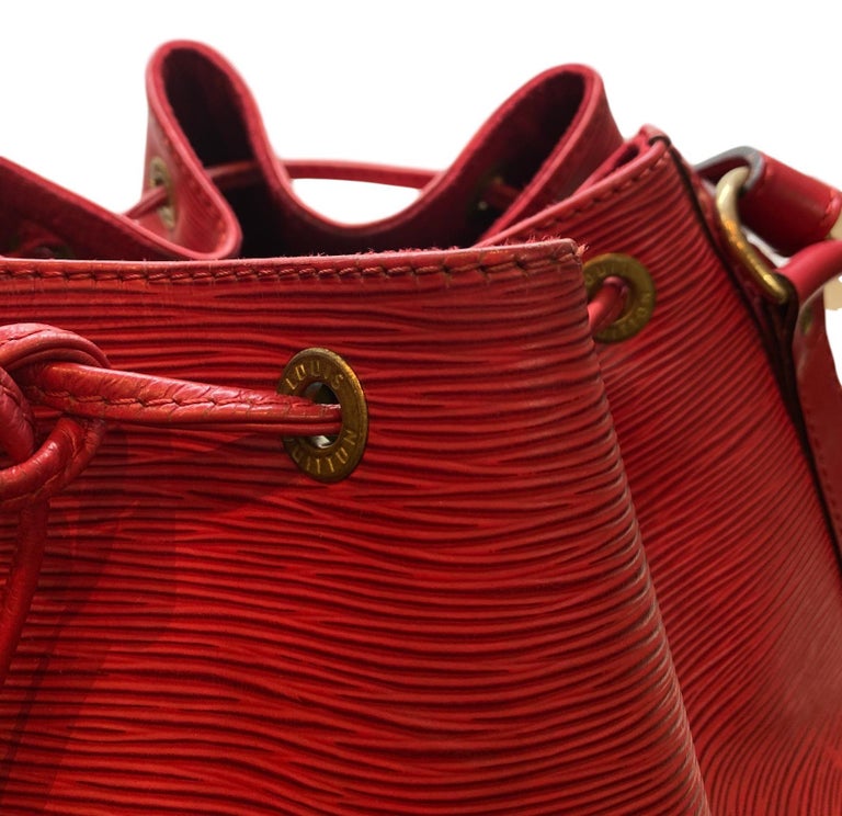 LOUIS VUITTON Noe Used Shoulder Bag Red Epi M44007 France Vintage
