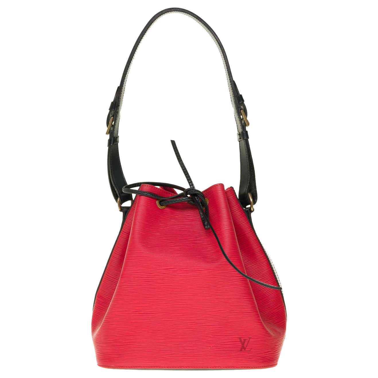 Louis Vuitton Noé PM shoulder bag in red and black epi leather, gold ...