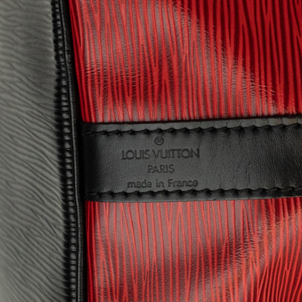 LOUIS VUITTON, Noé Vintage in red épi leather For Sale 3