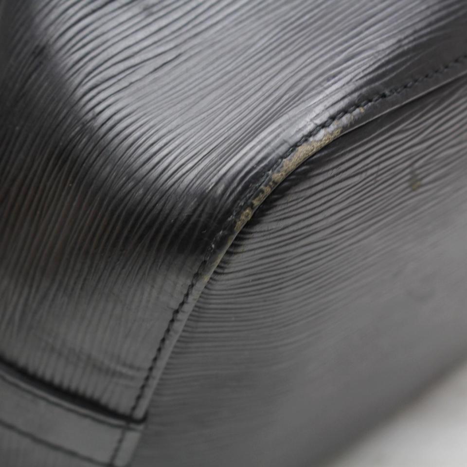 Louis Vuitton Noir Epi Leather Black  Petit Noe Hobo Bag 867337 For Sale 3