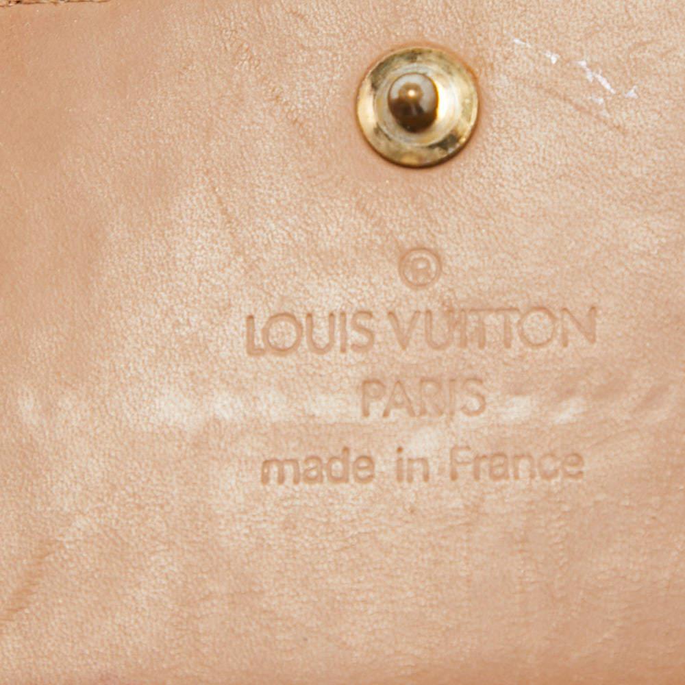 Louis Vuitton Noisette Monogrammierte Vernis Sarah Brieftasche im Angebot 8