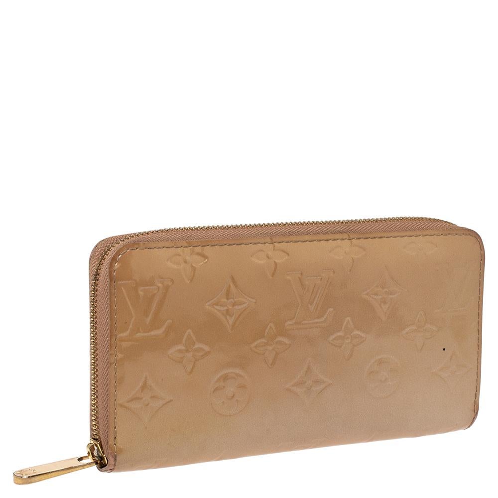 Brown Louis Vuitton Noisette Monogram Vernis Zippy Wallet