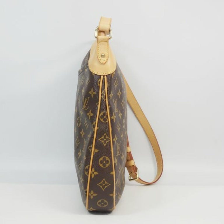 LOUIS VUITTON Odeon MM Womens shoulder bag M56389 For Sale at 1stdibs