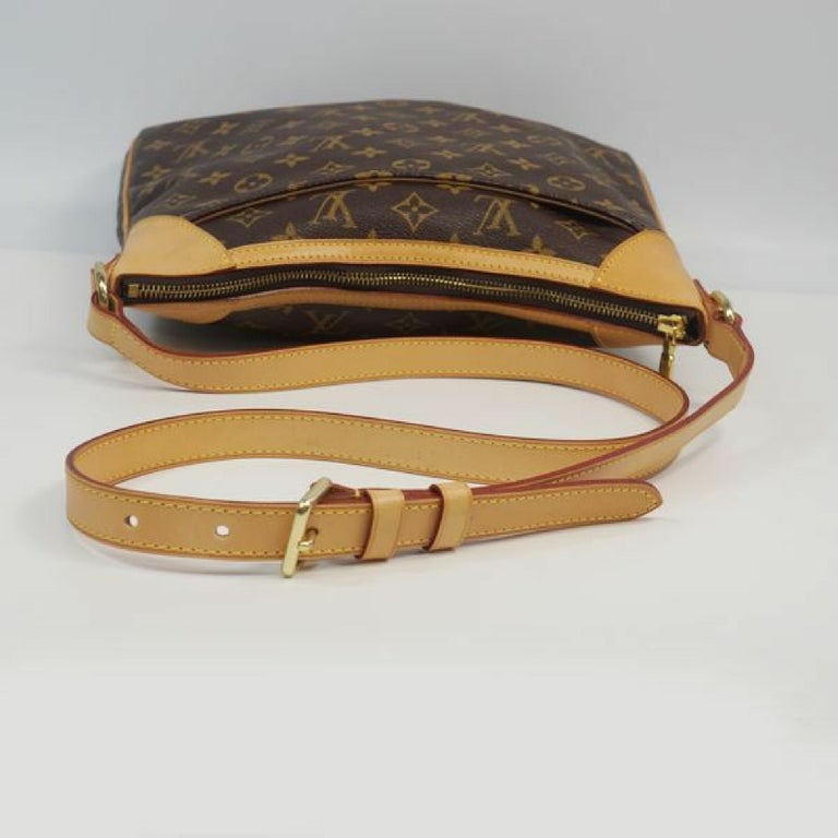 LOUIS VUITTON Odeon MM Womens shoulder bag M56389 For Sale at 1stdibs