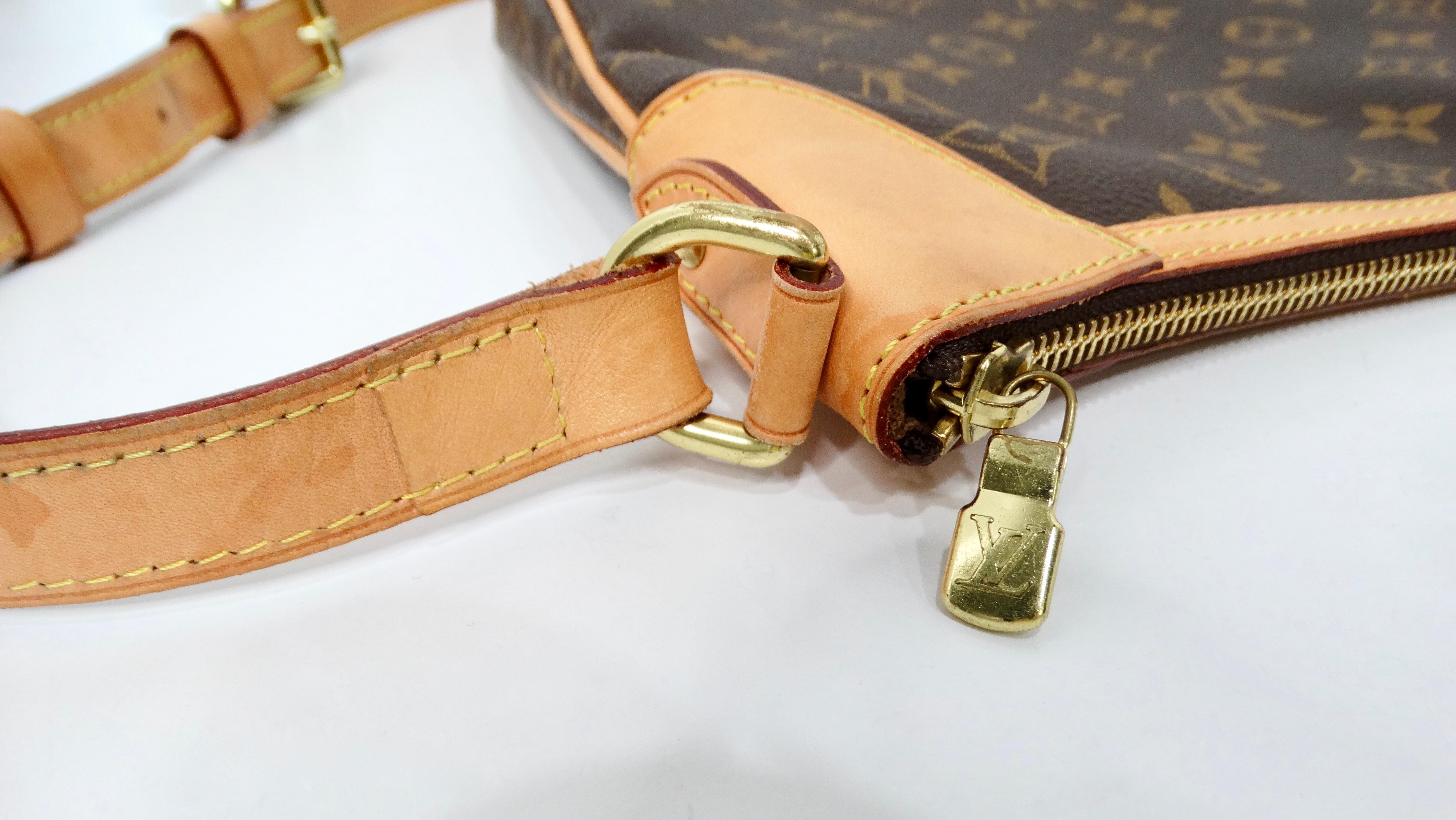 Louis Vuitton Odeon PM Monogram Shoulder Bag For Sale 4