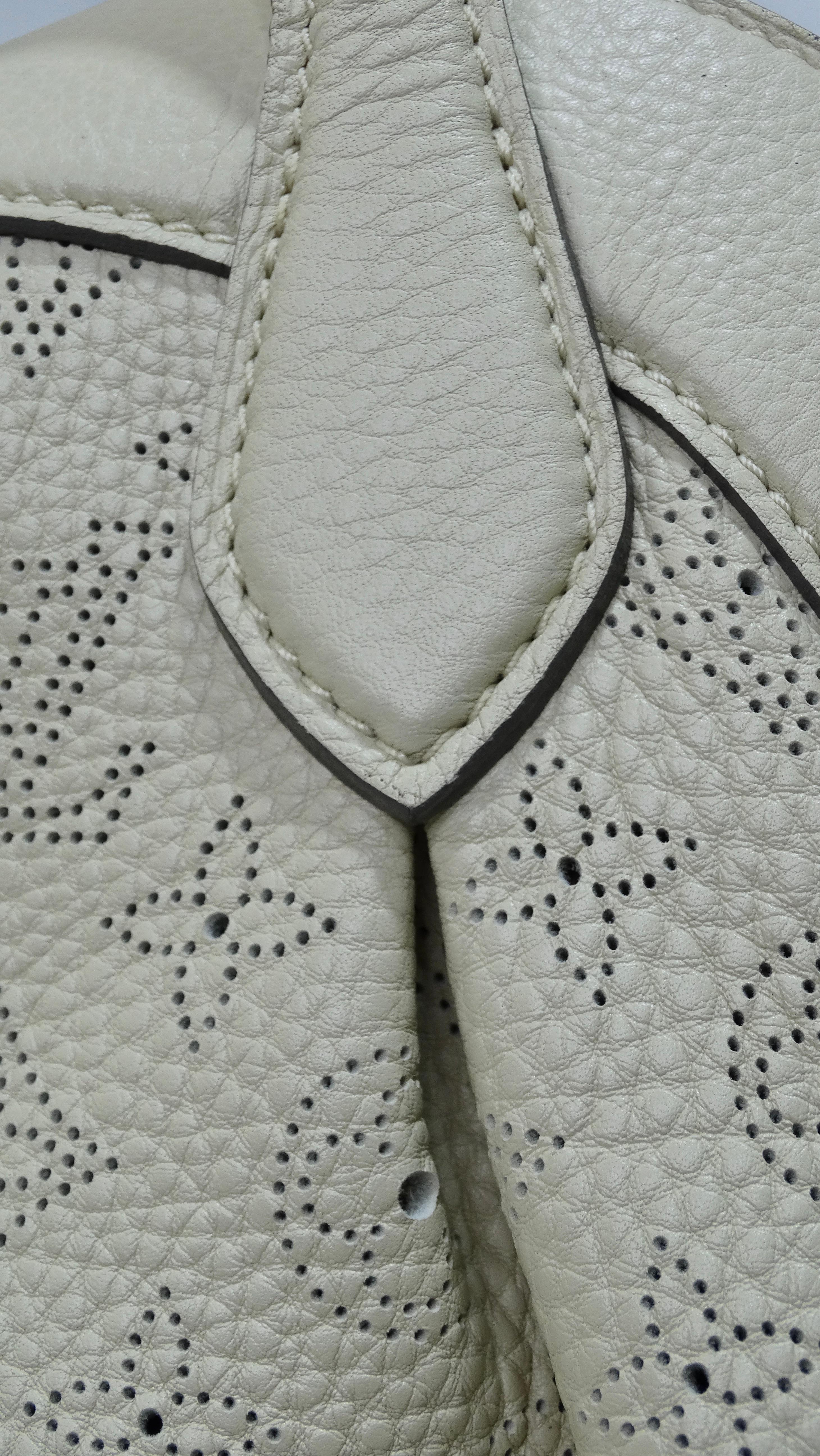 Women's Louis Vuitton Off-White Monogram Mahina Cirrus PM Bag