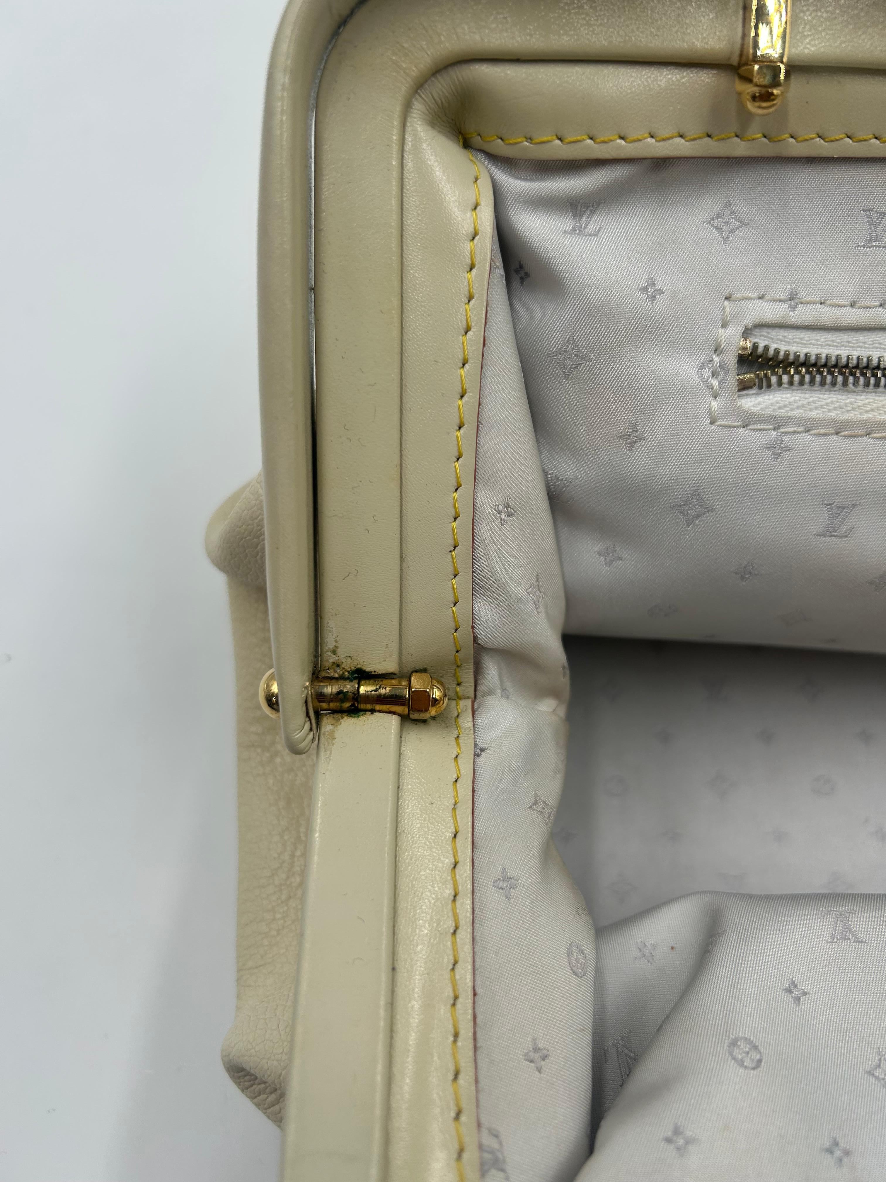 Louis Vuitton Off White Suhali Leder L'Ingenieux PM Tasche im Angebot 10