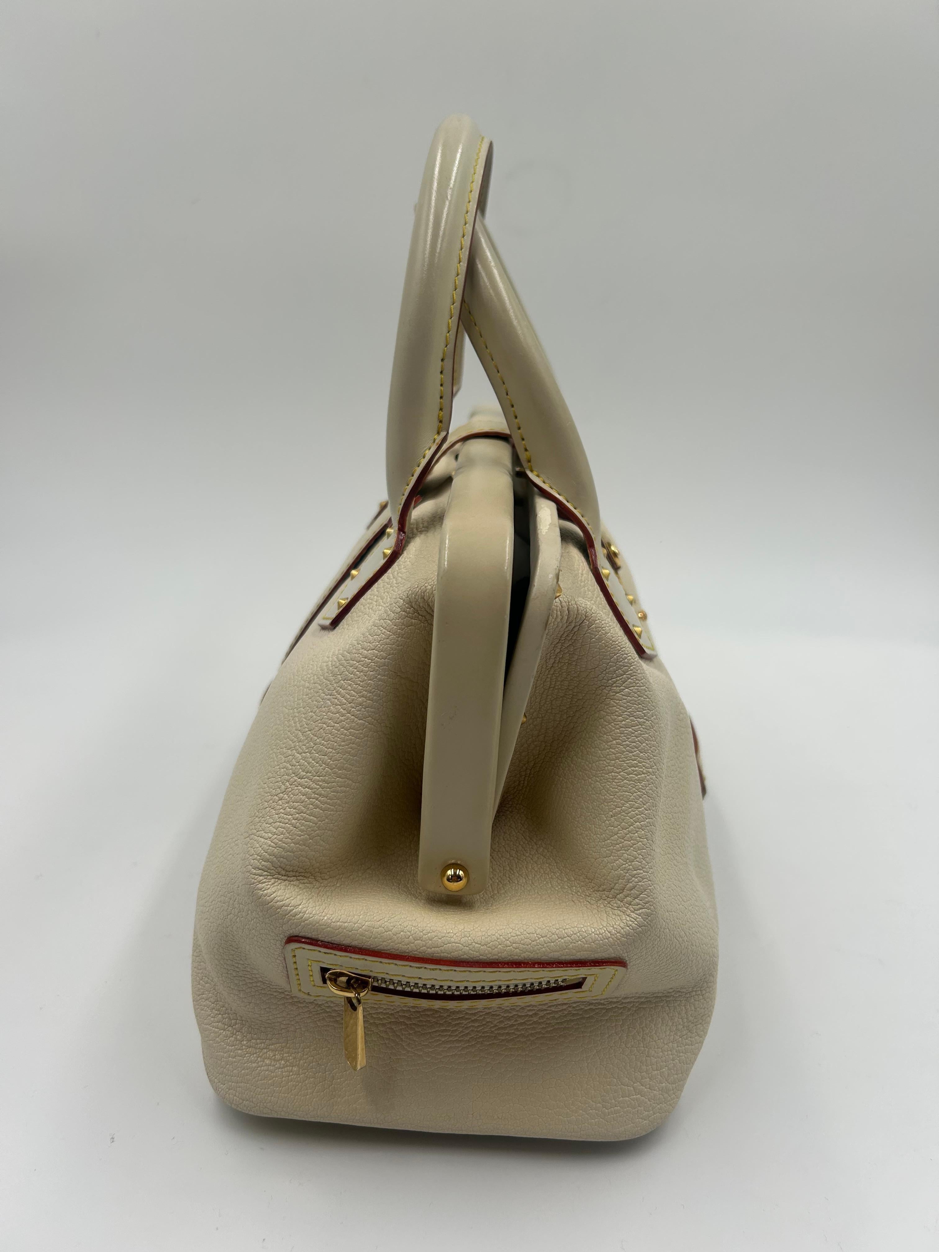 Louis Vuitton Off White Suhali Leder L'Ingenieux PM Tasche im Zustand „Gut“ im Angebot in Palm Beach, FL