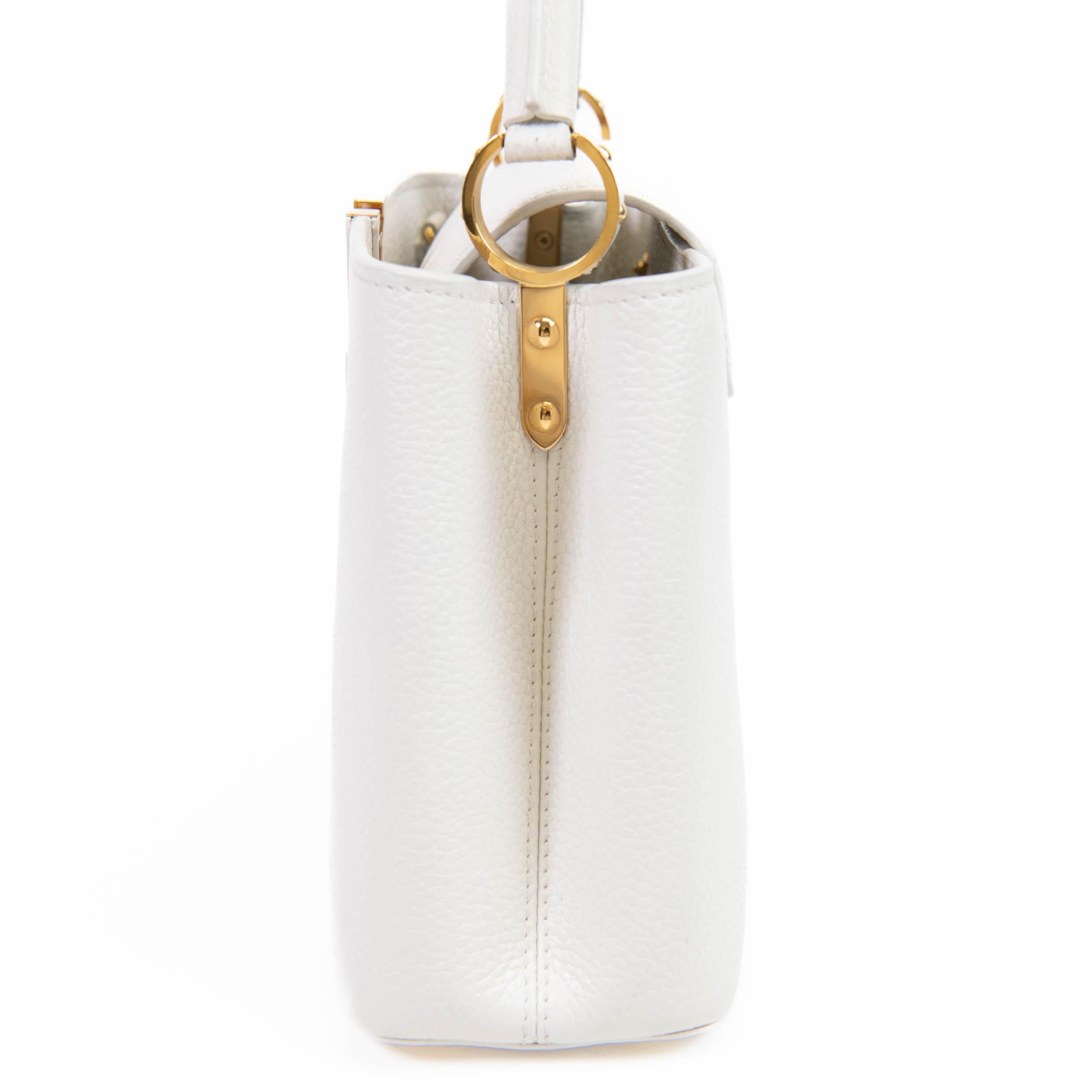 Women's or Men's Louis Vuitton Off White Taurillon Leather Capucines BB Crossbody