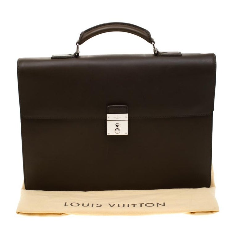Louis Vuitton Olive Green Leather Robusto I Briefcase For Sale at 1stDibs