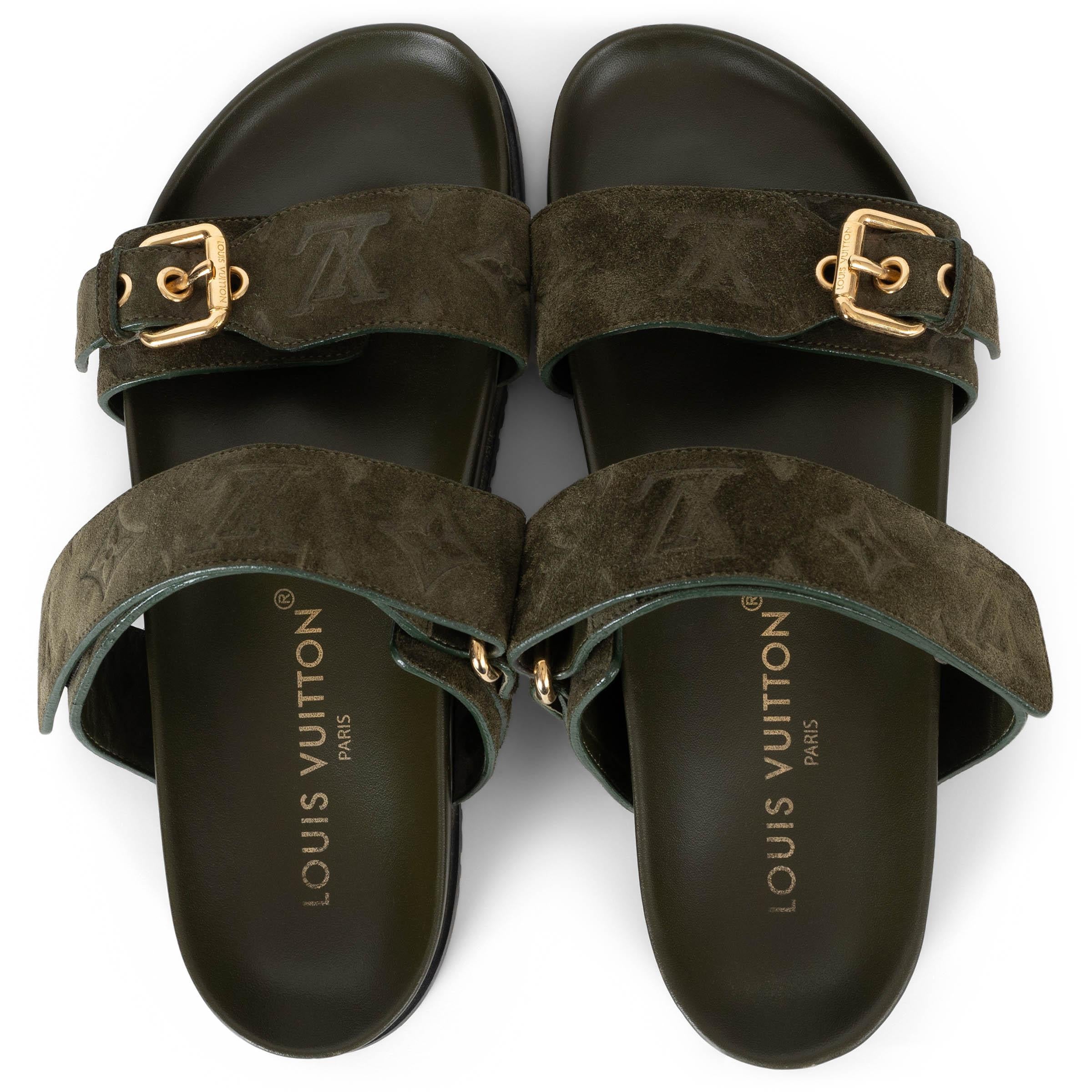 Donna LOUIS VUITTON verde oliva Monogram camoscio BOM DIA SLIDE Sanals Scarpe 38 in vendita