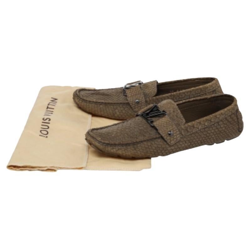 Look sharp and neat with this pair of Monte Carlo loafers from Louis Vuitton. They have been crafted from python leather and designed with the art of fine stitching and the signature LV on the uppers. The pair is complete with comfortable insoles