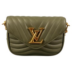 LOUIS VUITTON Olive Quilted Leather New Wave Multi Pochette Bag