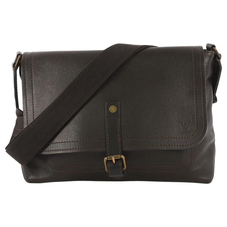 Louis Vuitton Omaha Messenger Bag Utah Leather at 1stdibs
