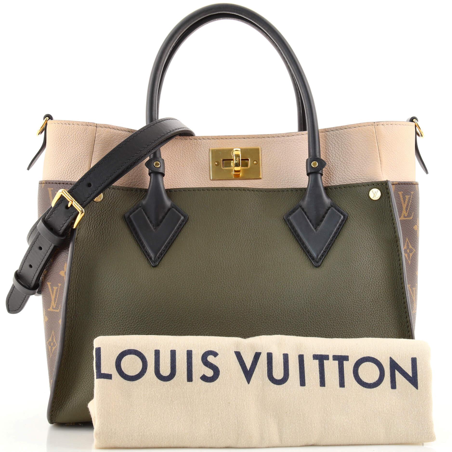 Condition: Very good. Odor in interior. Creasing on exterior and strap, wear on handles, minor wear and scuffs on strap. Light wear in interior, scratches and discoloration on hardware.
Accessories: Dust Bag, With Strap
Measurements: Handle Drop