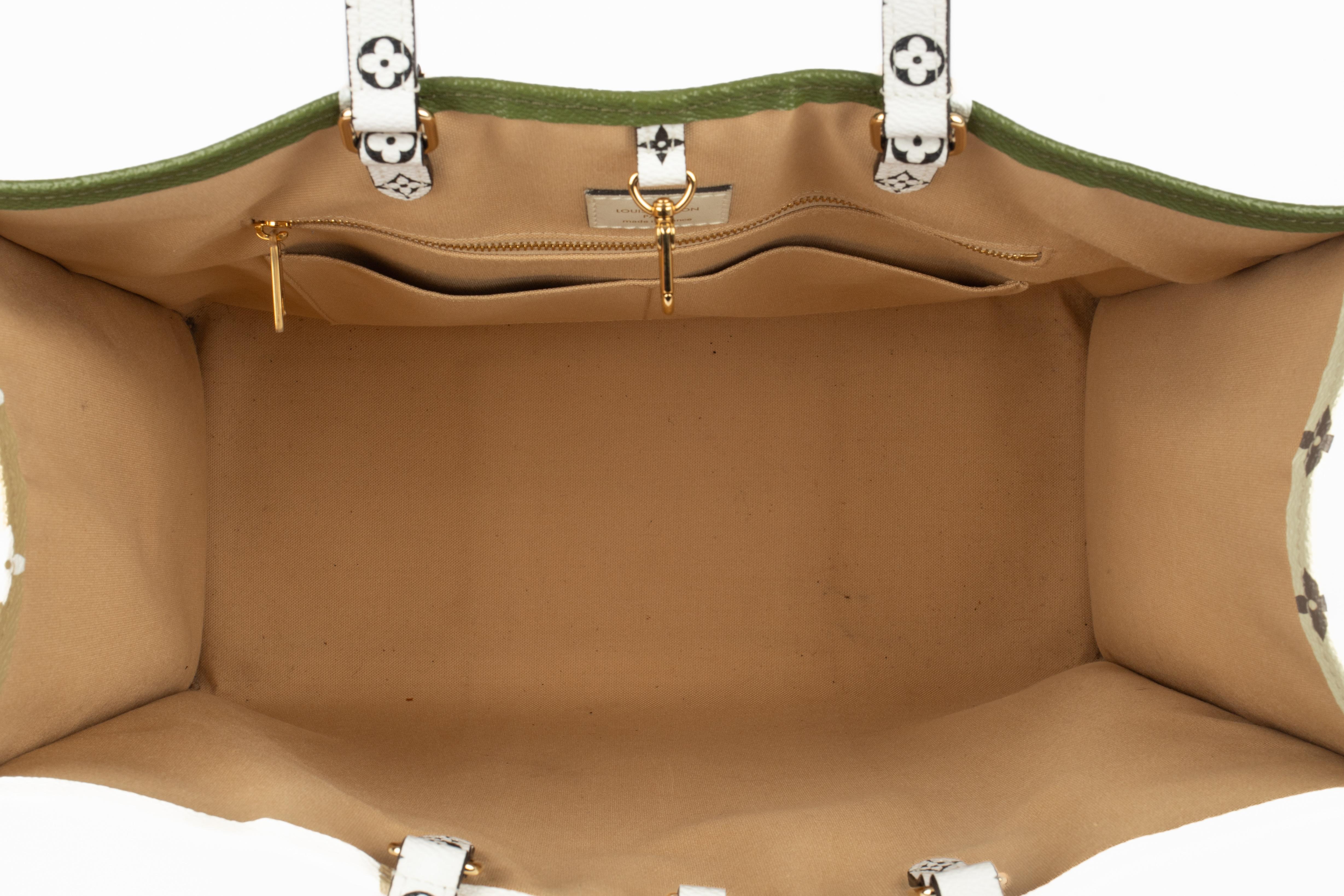 Louis Vuitton 'On the go' bag Large design 2019 en vente 5