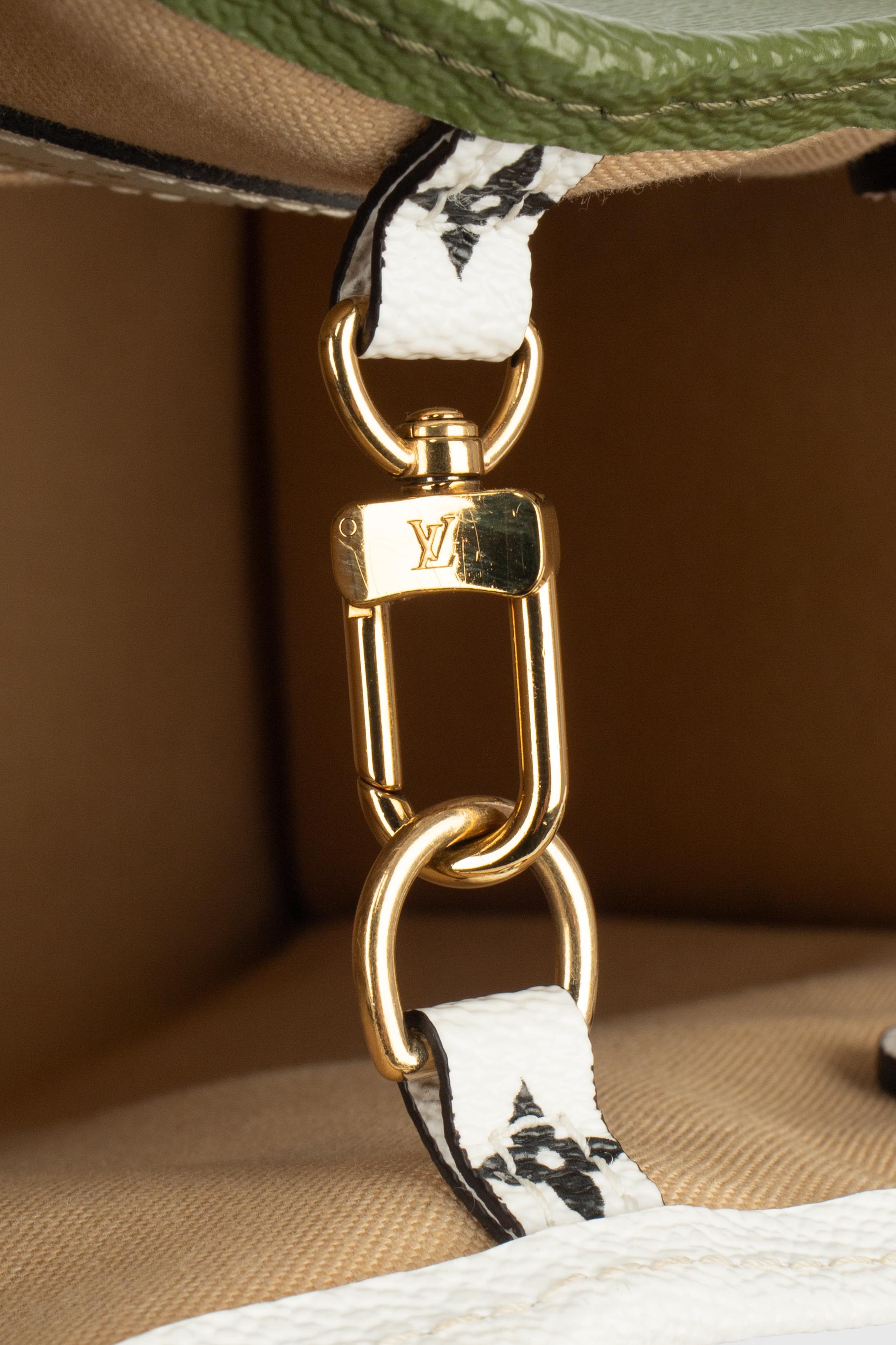 Louis Vuitton 'On the go' bag Large design 2019 en vente 7