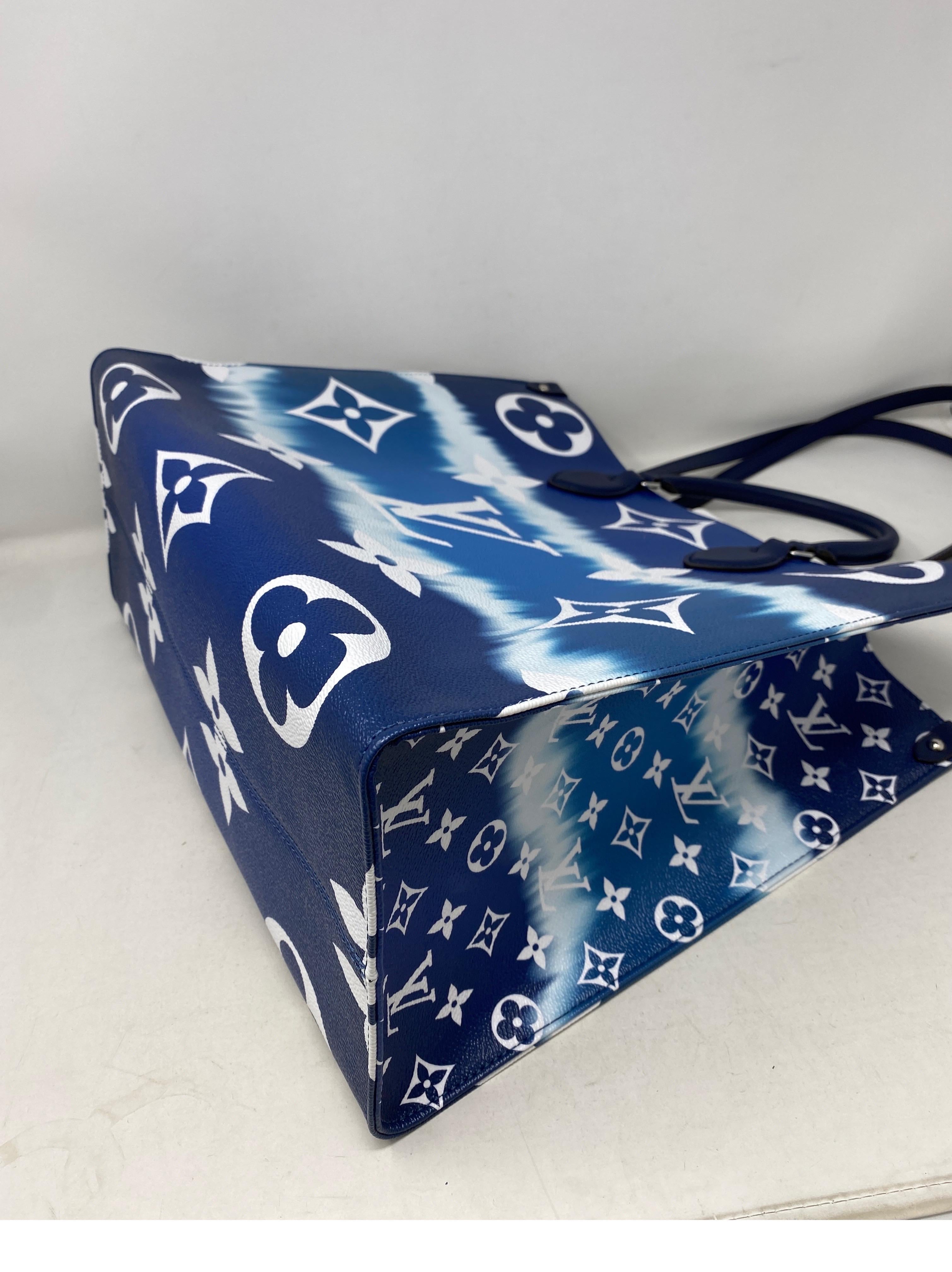 Louis Vuitton On The Go Blue Escale Bag 3