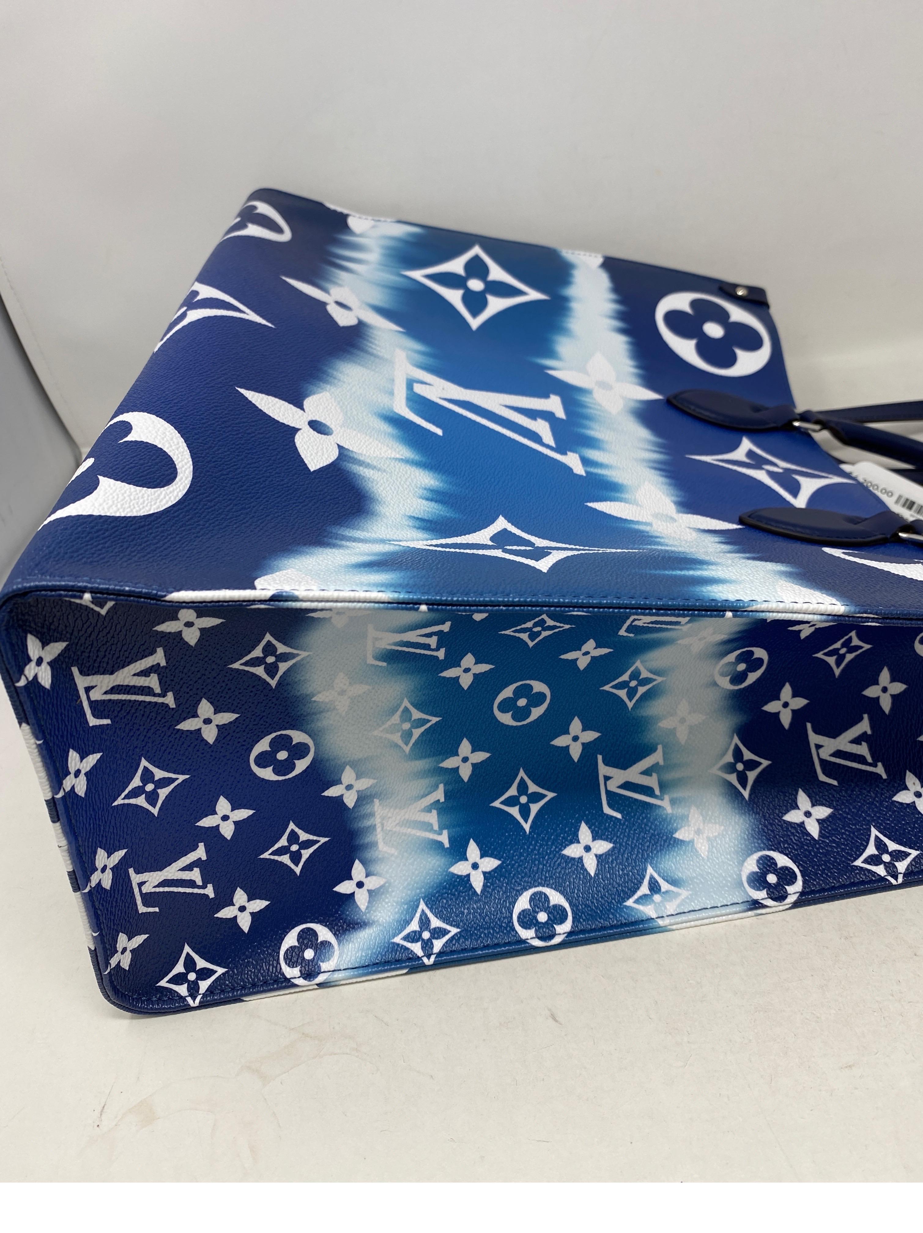 Louis Vuitton On The Go Blue Escale Bag 4
