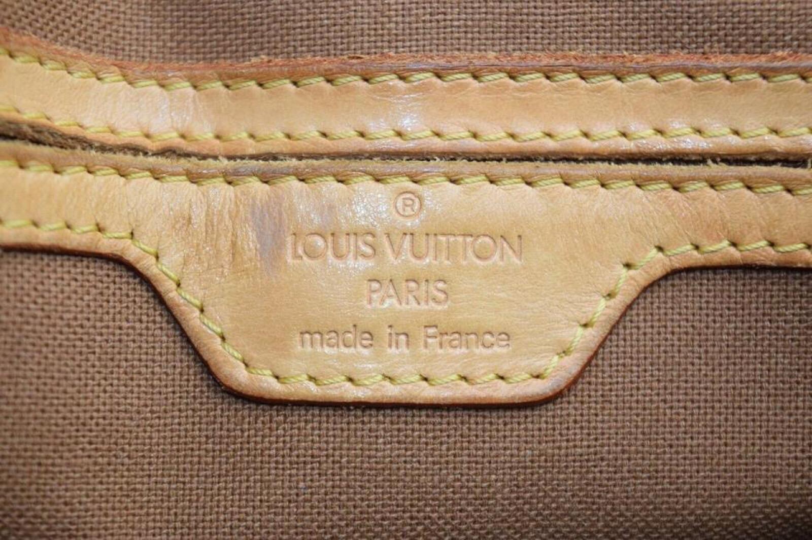 Sac à dos Soho monogrammé Louis Vuitton Only One in the World sur commande spéciale  862667 en vente 4