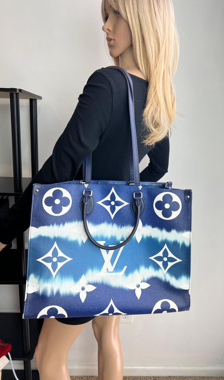Louis Vuitton, Bags, Louis Vuitton Onthego Gm Escale Blue Giant Monogram  Tote