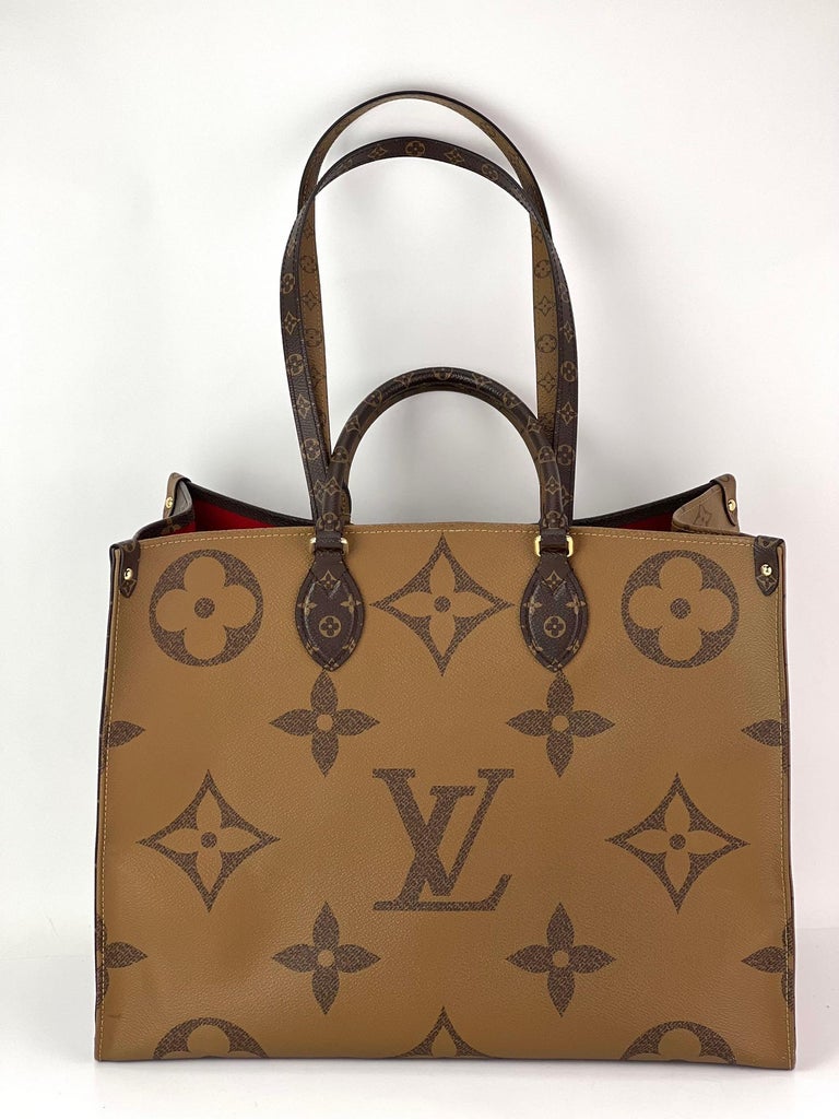 Louis Vuitton OnTheGo Tote Limited Edition Escale Monogram Giant GM at  1stDibs