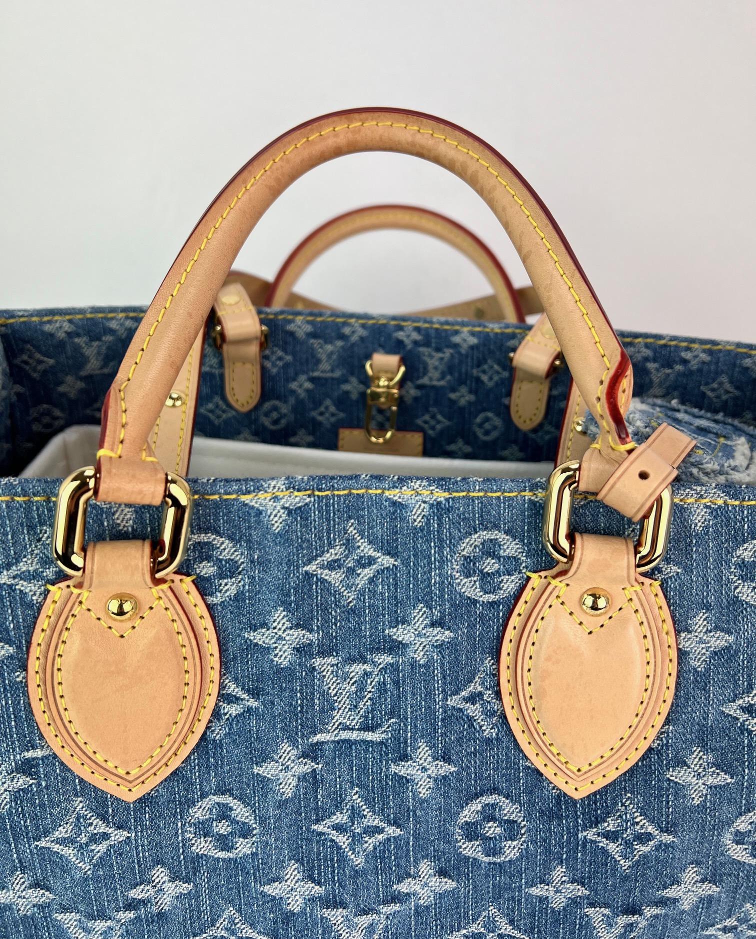 LOUIS VUITTON Onthego MM Denim Remix 2024 Vachetta Trim Tote Rare 7