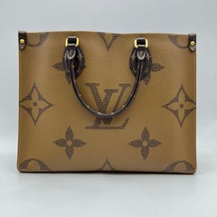 Louis Vuitton OnTheGo MM Giant Monogram Reverse Canvas Tote-Umhängetasche