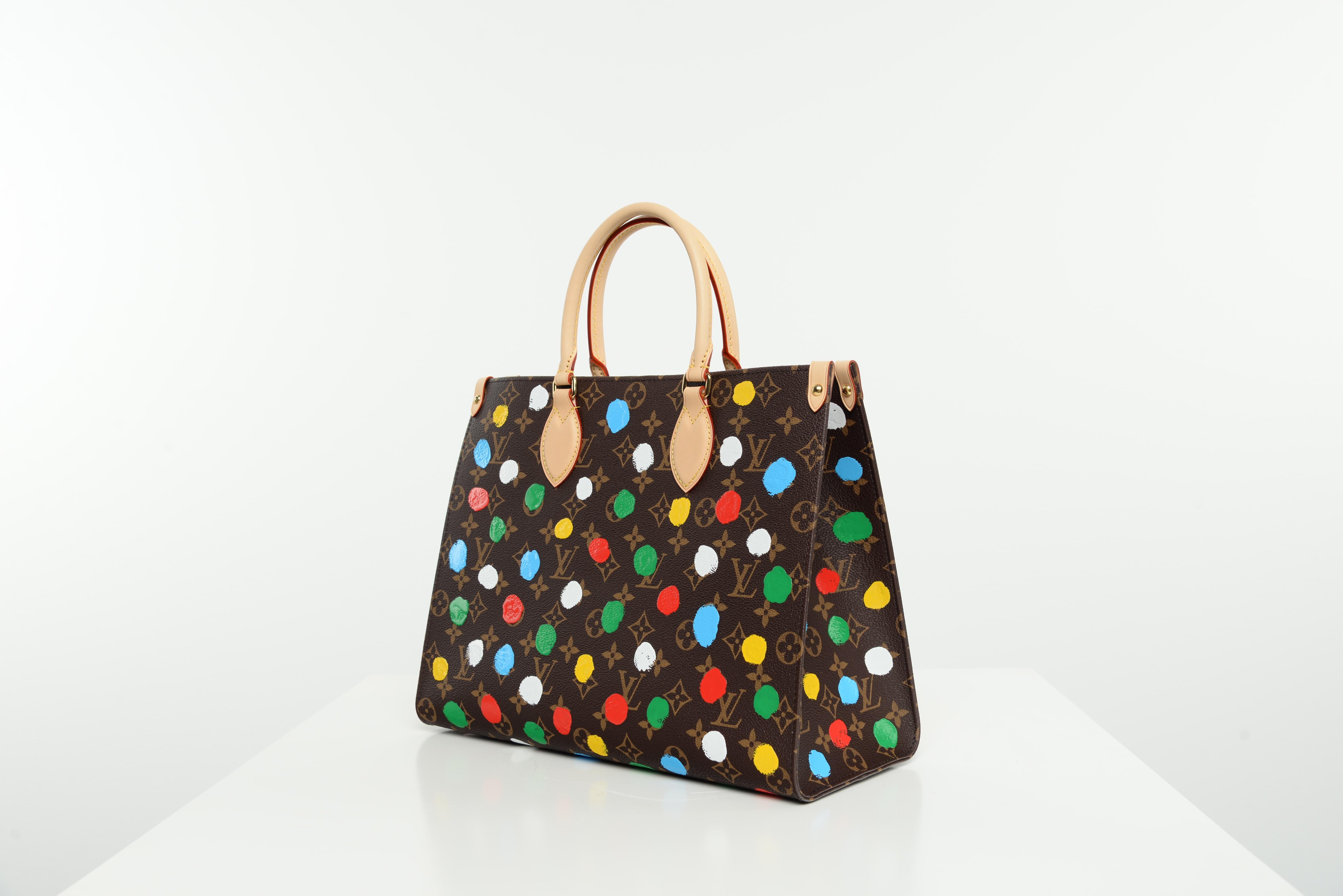 Black Louis Vuitton OnTheGo MM Yayoi Kusama Limited Edition NEW Full-Set For Sale