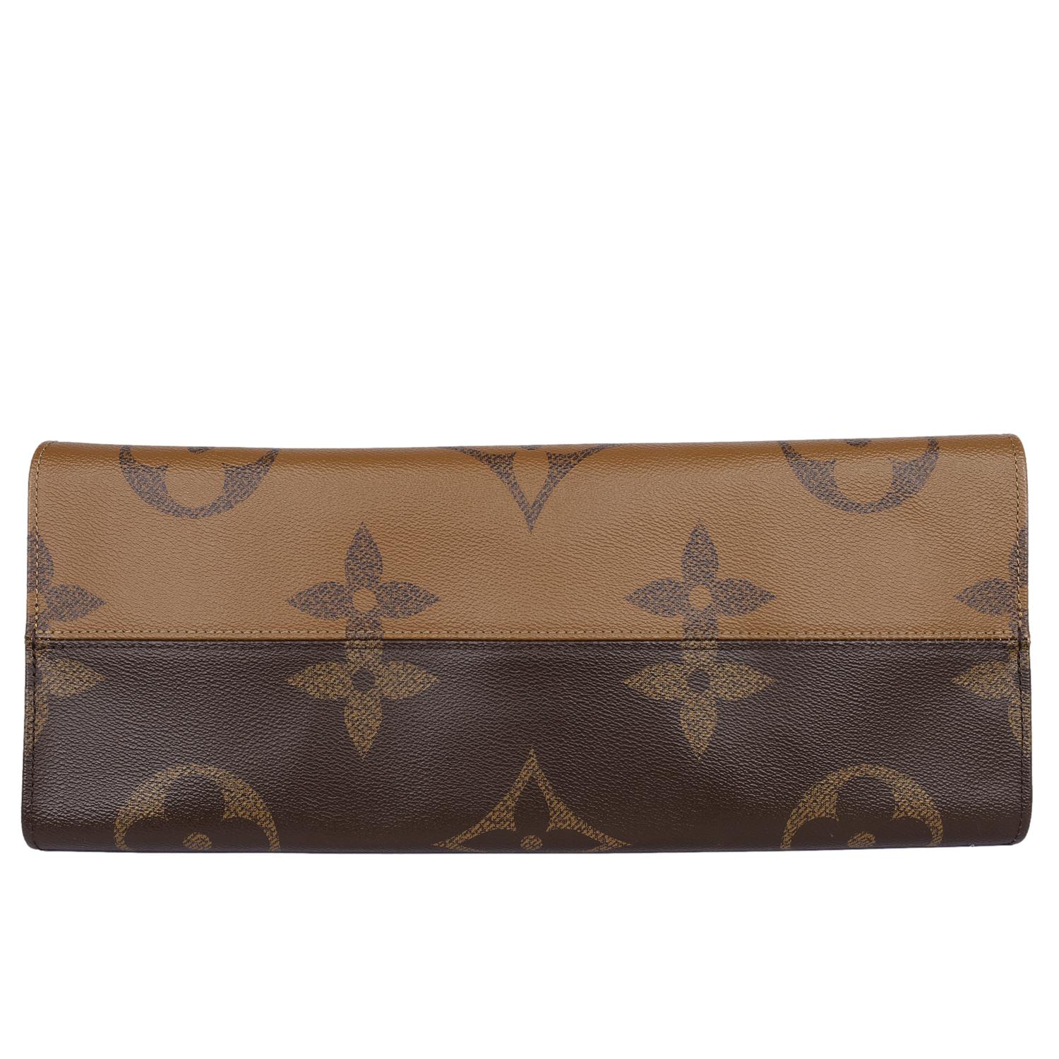 Louis Vuitton Onthego Monogram MM Reverse Monogram Tote Gigante in vendita 5