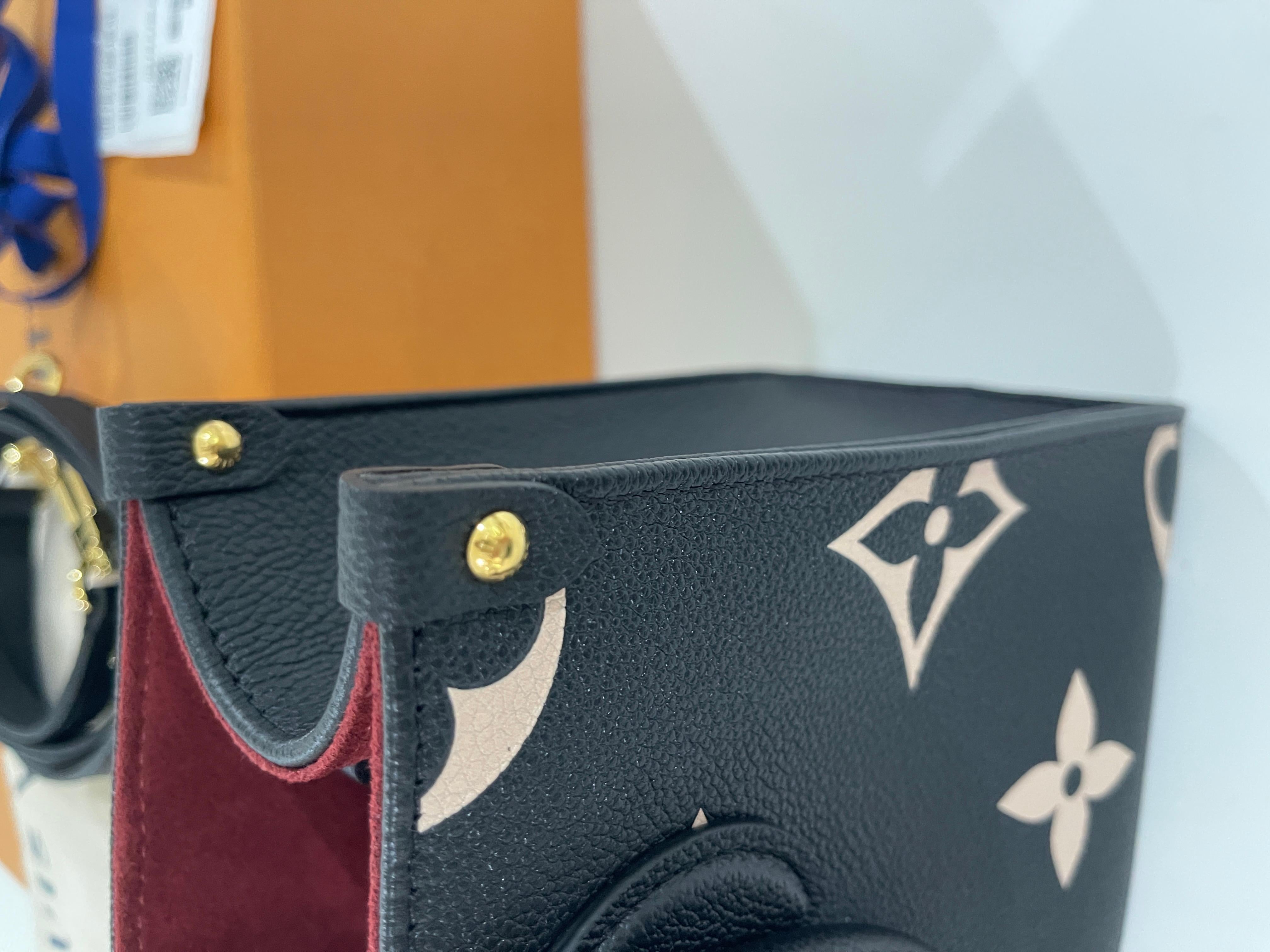 Women's or Men's Louis Vuitton ONTHEGO PM M45659 BICOLOR MONOGRAM EMPREINTE LEATHER