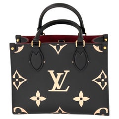 Louis Vuitton Pink And Lavender Gradient Coated Canvas OnTheGo PM Tote Gold  Hardware, 2021-2022 Available For Immediate Sale At Sotheby's