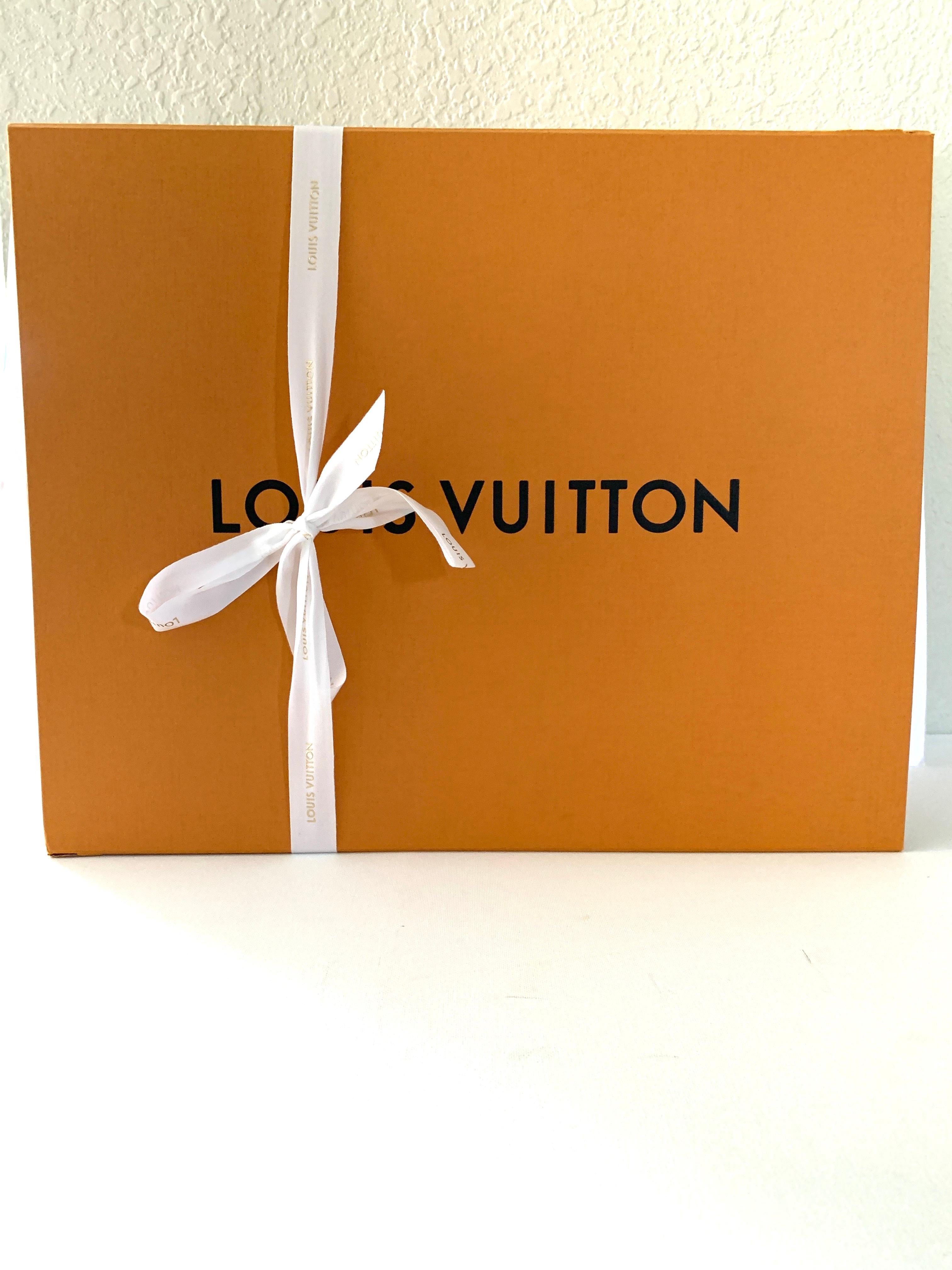 Black Louis Vuitton Onthego Teddy Monogram Shearling Tote Bag