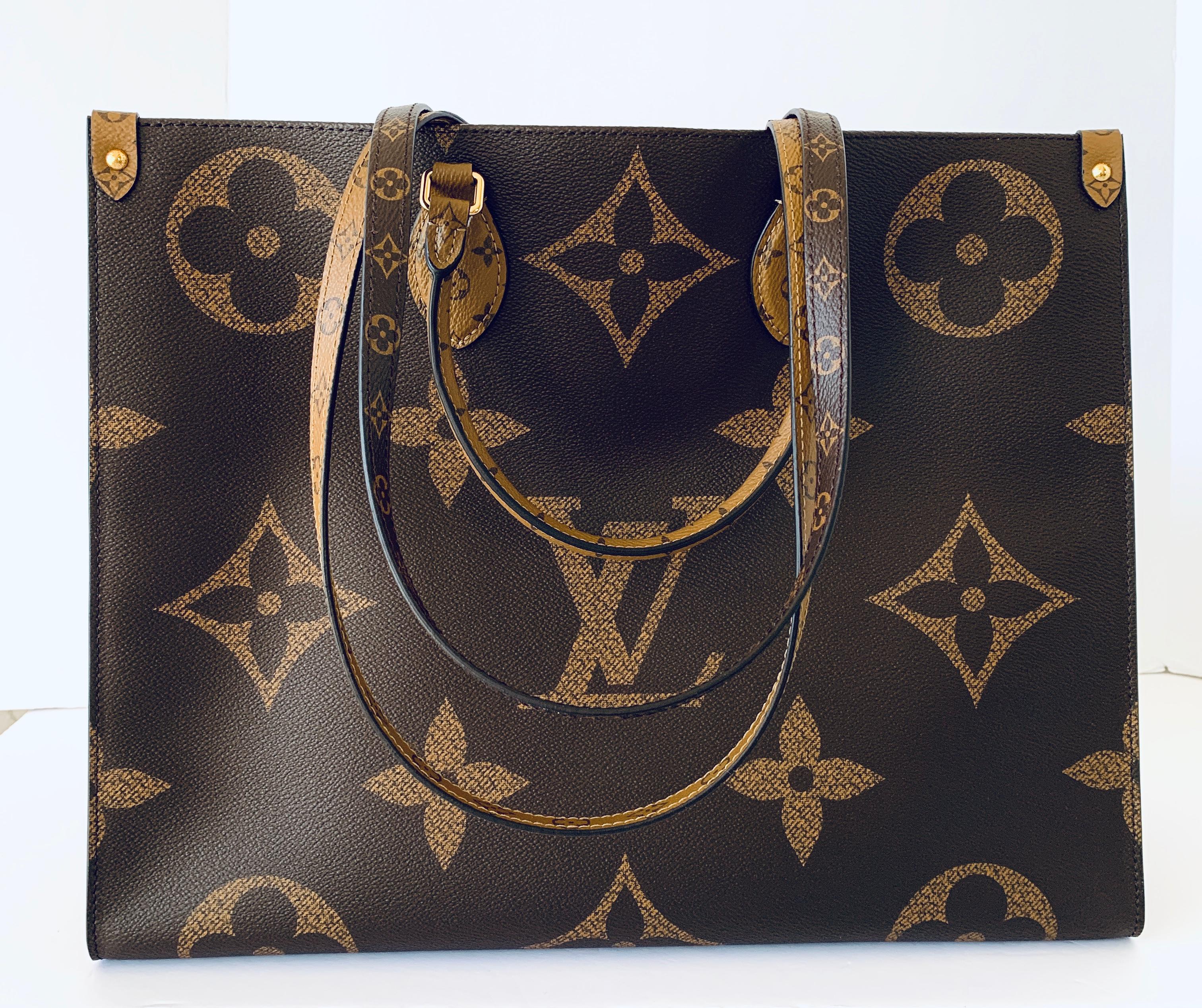 Louis Vuitton 
Onthego Tote
What a great bag!
M44576
GIANT MONOGRAM REVERSE
PERFECT TRAVEL BAG
L 16.1 x H 13.4 x W 7.5 inches
Monogram and Monogram Reverse coated canvas
Monogram Reverse trim
Microfiber lining
Gold-color hardware
2 Toron handles
2