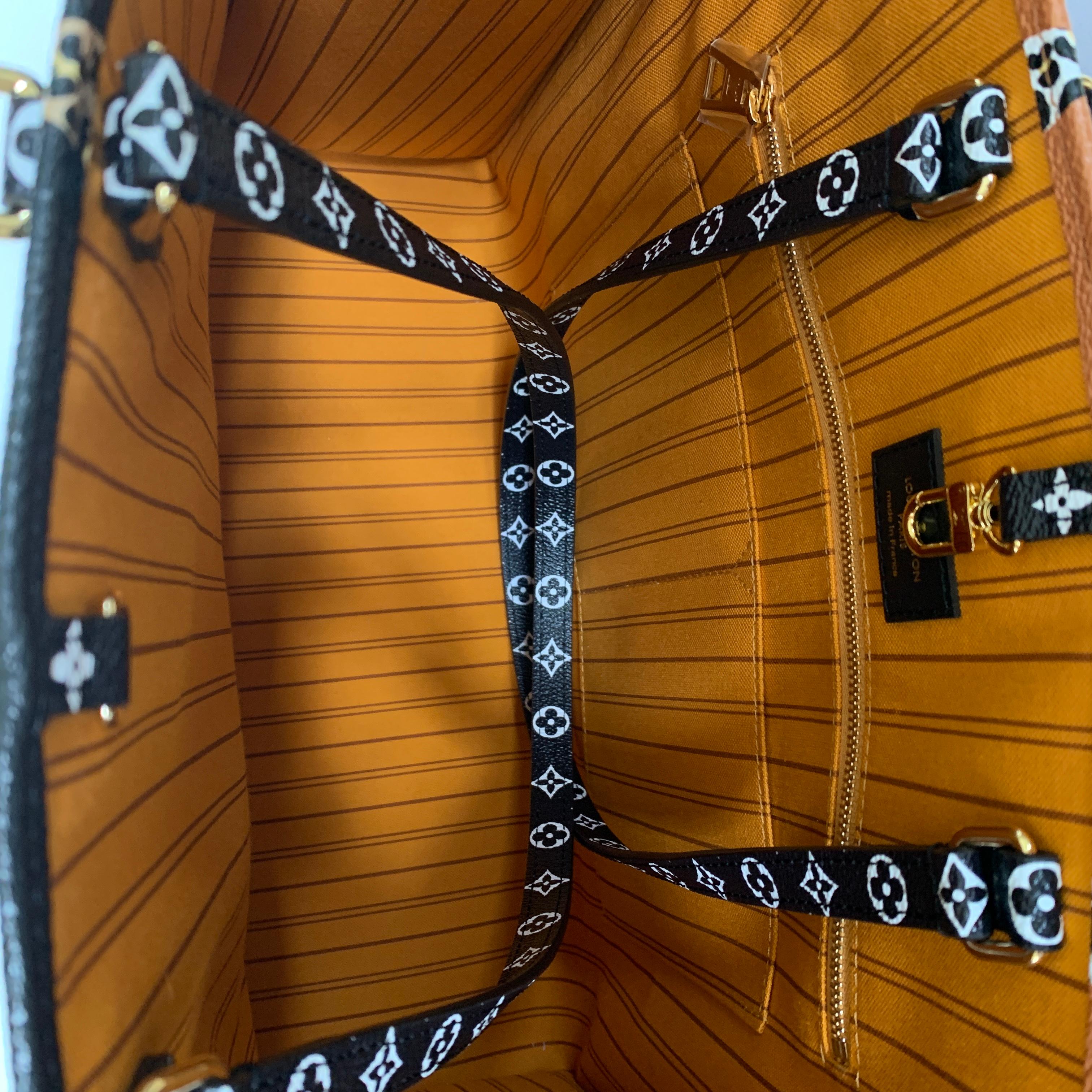 Louis Vuitton Onthego Tote Jungle Black Caramel Monogram Reverse 4