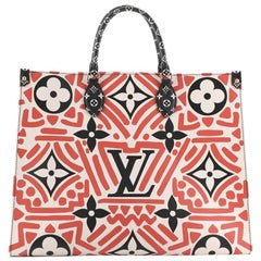 LOUIS VUITTON Onthego GM Crafty Monogram Giant Empreinte Tote Bag Crem