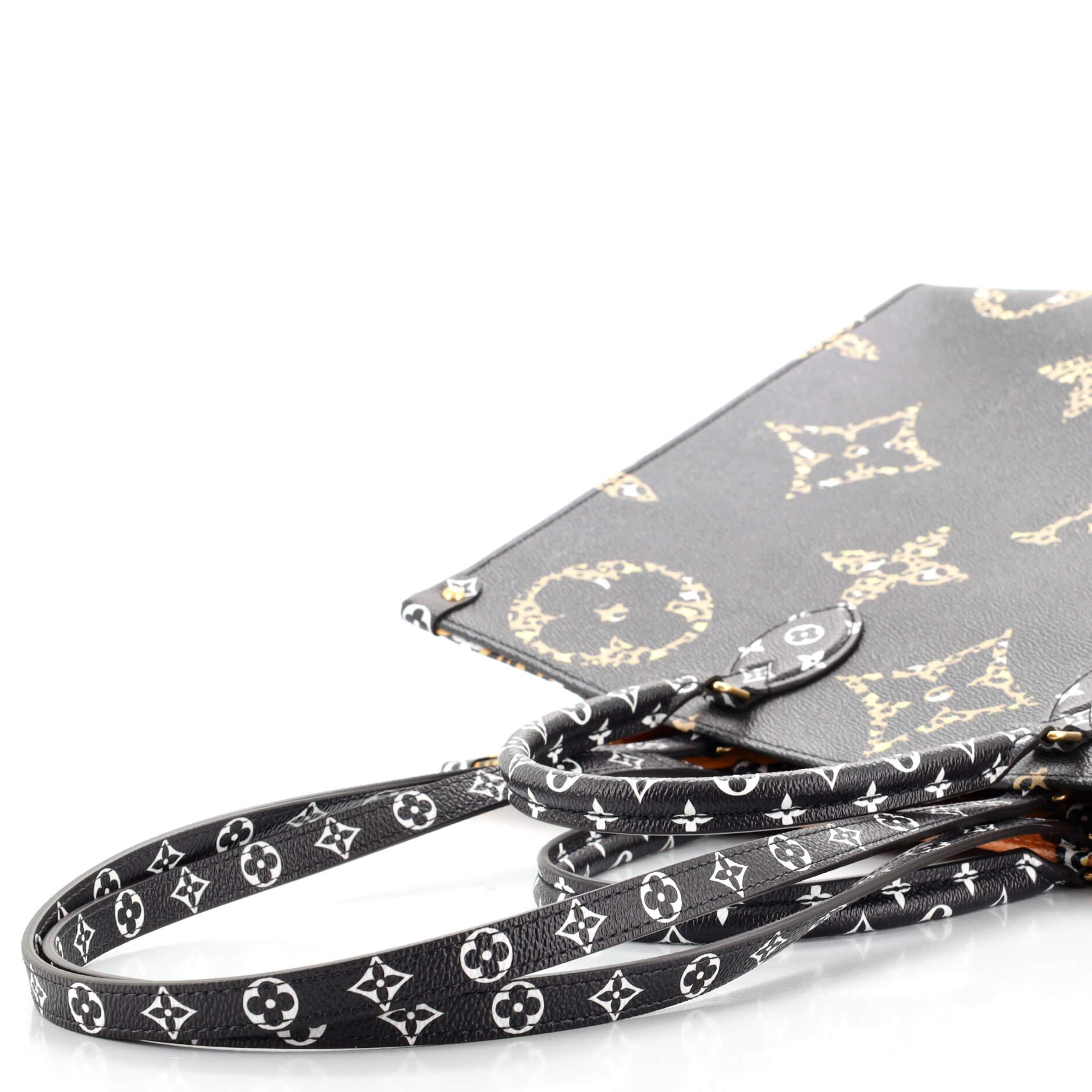 Louis Vuitton OnTheGo Tote Limited Edition Jungle Monogram Giant GM In Good Condition In NY, NY