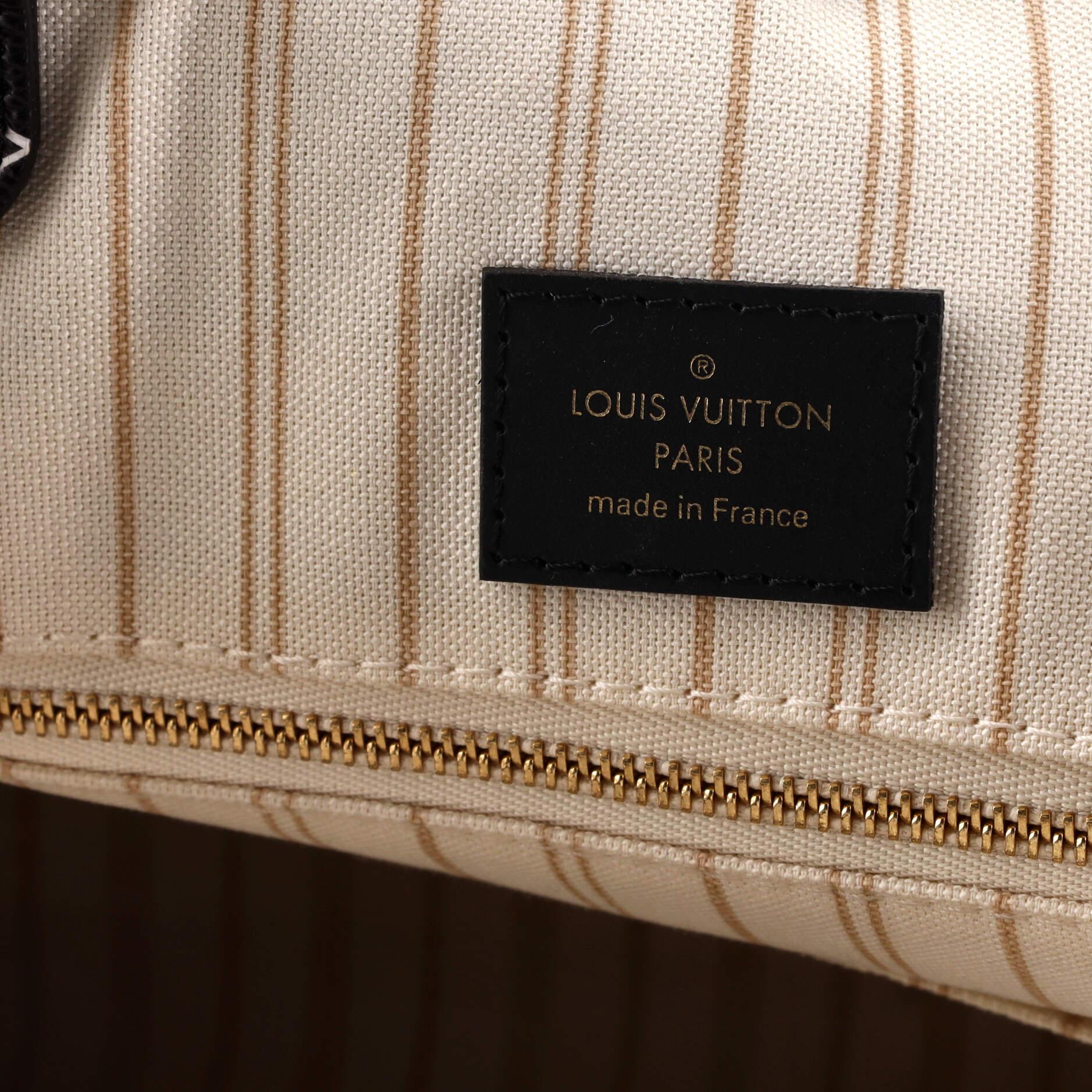 Louis Vuitton OnTheGo Tote Limited Edition Jungle Monogram Giant GM 3