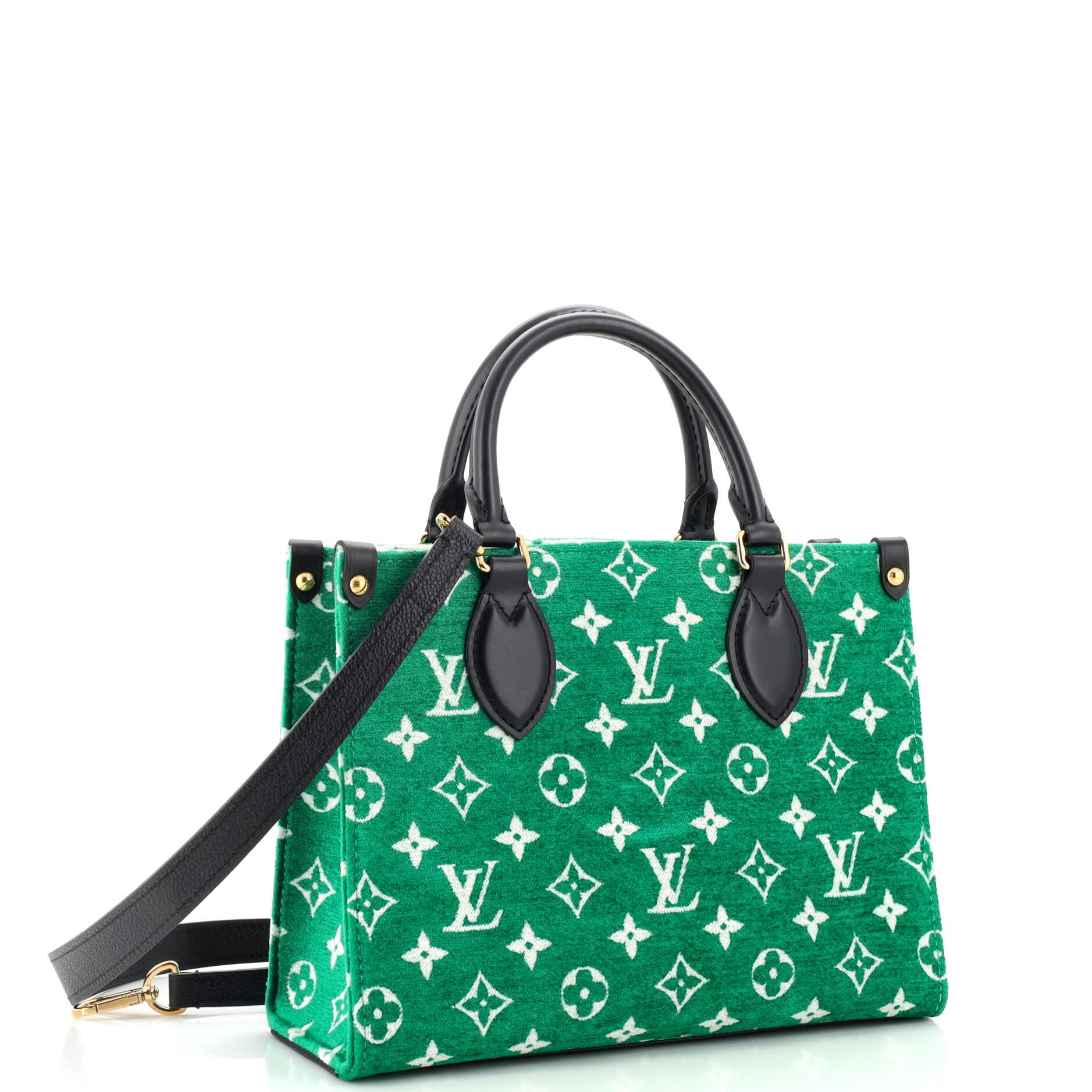 Louis Vuitton Blue LV Escale Onthego GM For Sale at 1stDibs