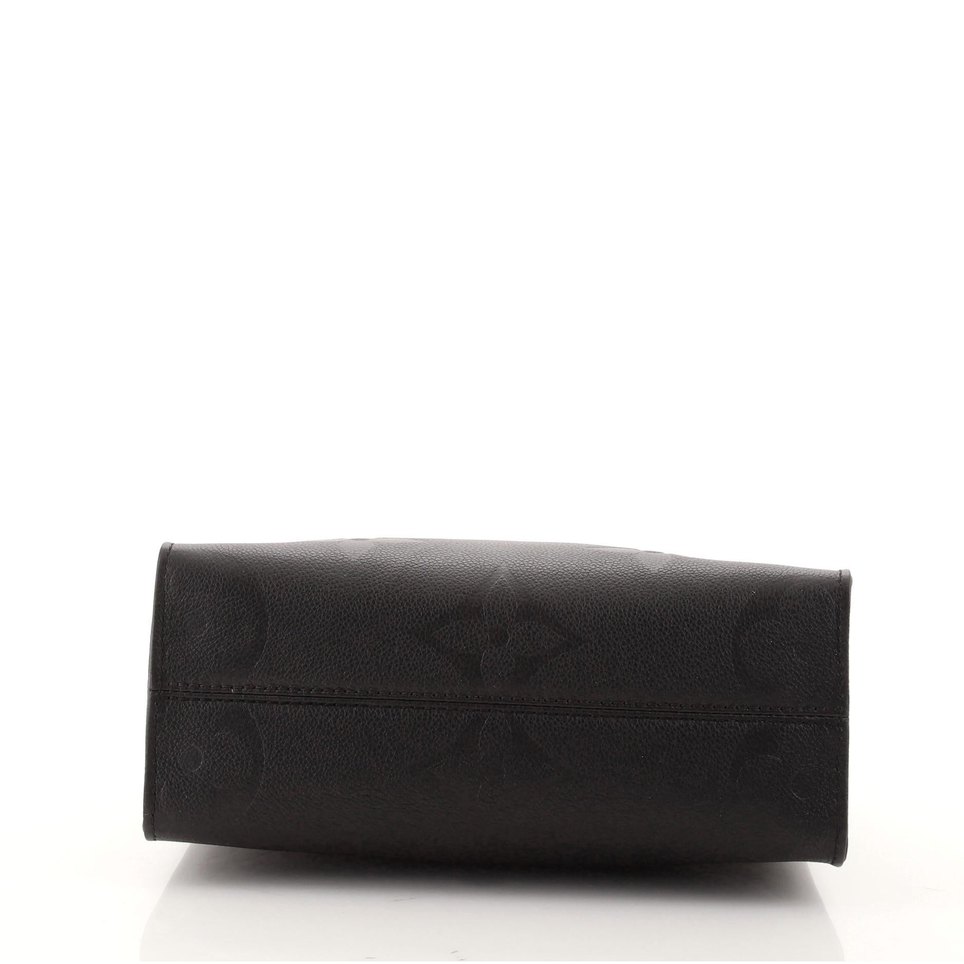 Louis Vuitton OnTheGo Tragetasche mit Monogramm Empreinte Giant PM im Zustand „Gut“ in NY, NY